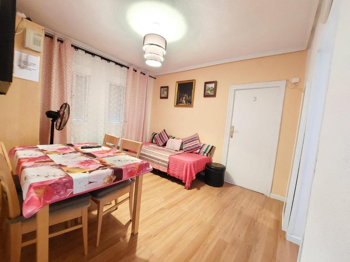 Homestay Olivos Madrid Extérieur photo