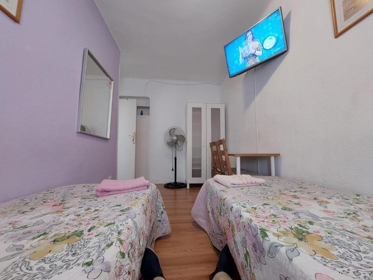Homestay Olivos Madrid Extérieur photo