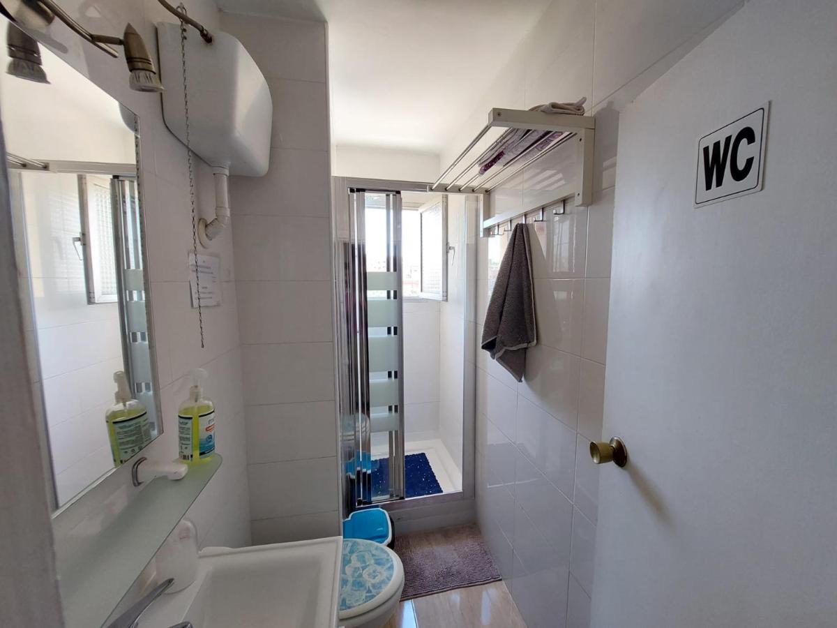 Homestay Olivos Madrid Extérieur photo