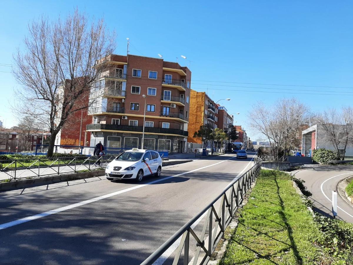 Homestay Olivos Madrid Extérieur photo