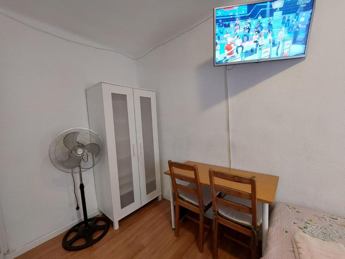 Homestay Olivos Madrid Extérieur photo
