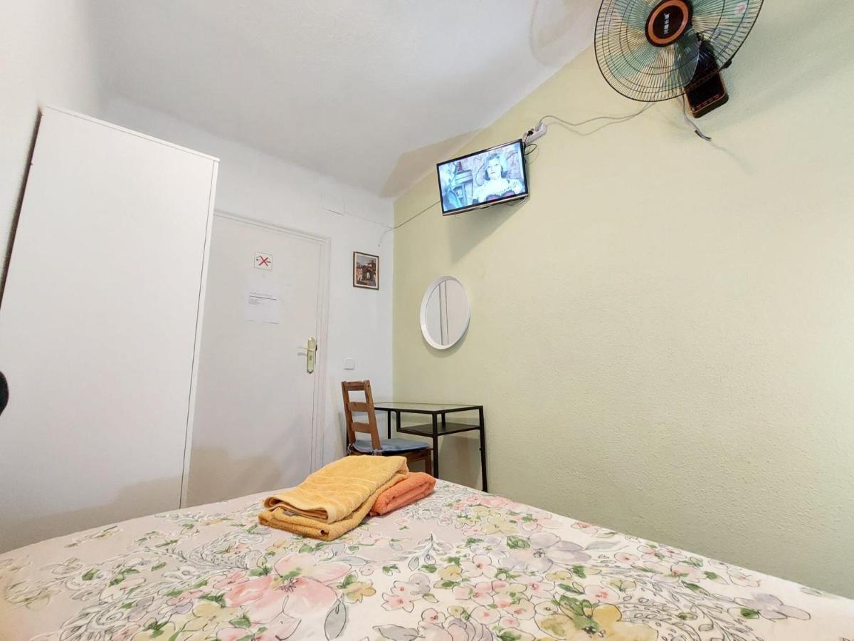Homestay Olivos Madrid Extérieur photo